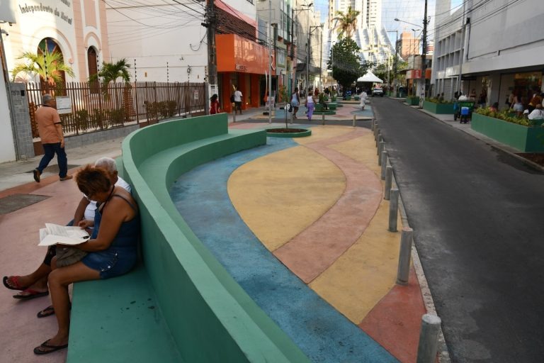 Prefeitura de Natal entrega trecho de reurbanização da Rua João Pessoa