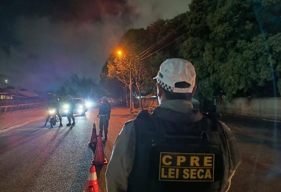 Idoso de 73 anos é preso após dirigir embriagado na zona Oeste de Natal