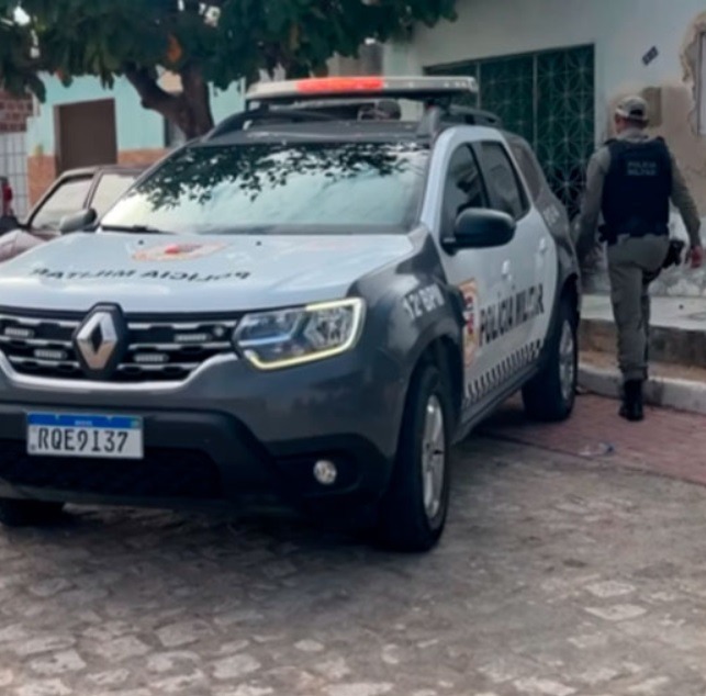 Dois homens são mortos dentro de casa em Caraúbas