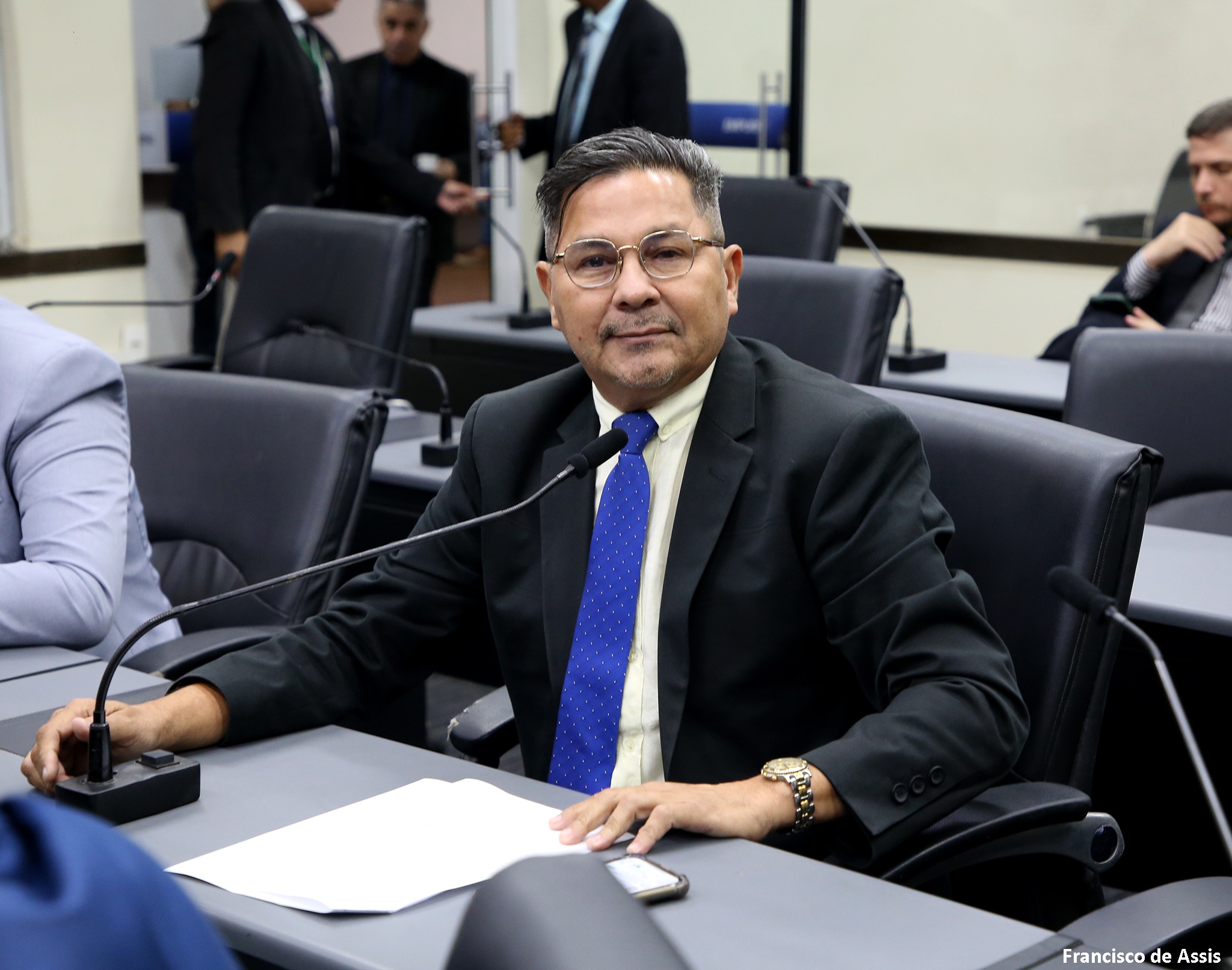 Chagas Catarino toma posse como vereador após Felipe Alves assumir Semsur