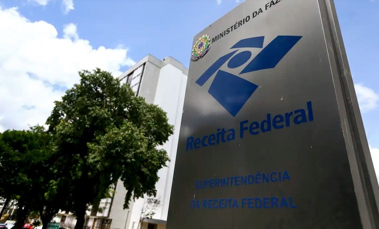 Nova regra do PIX e cartão: veja quais situações podem ser problema para a Receita Federal