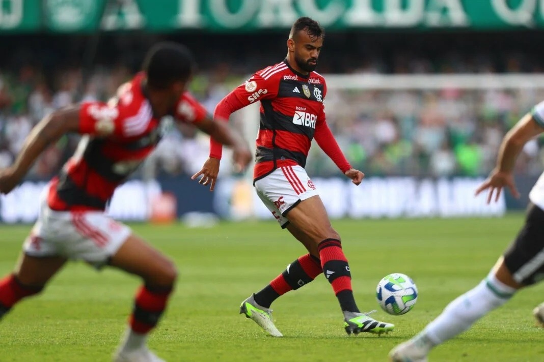 Presidente do Flamengo confirma venda jogador: ‘Não queria ficar’