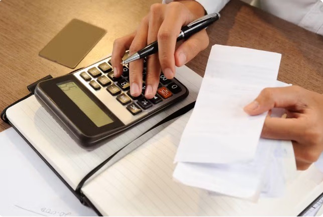 Nova regra do PIX e cartão: como declarar renda obtida por 'freelas', trabalho autônomo ou informal?