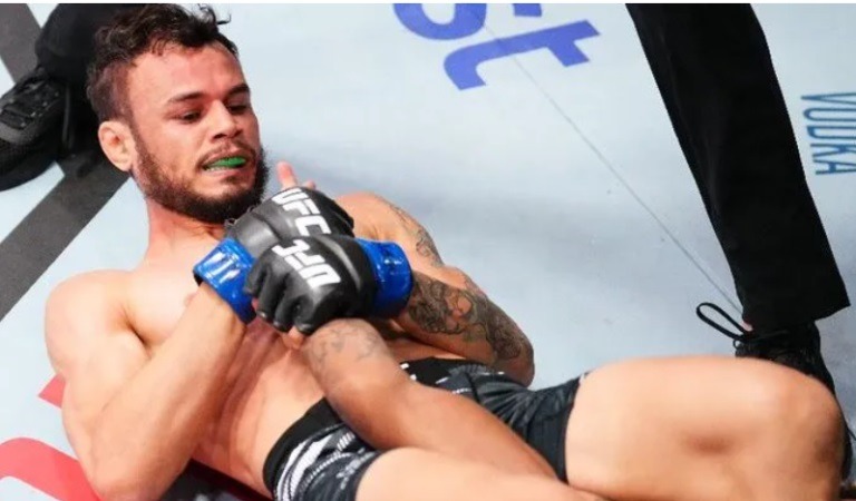 Lutador potiguar conquista primeira vitória no UFC
