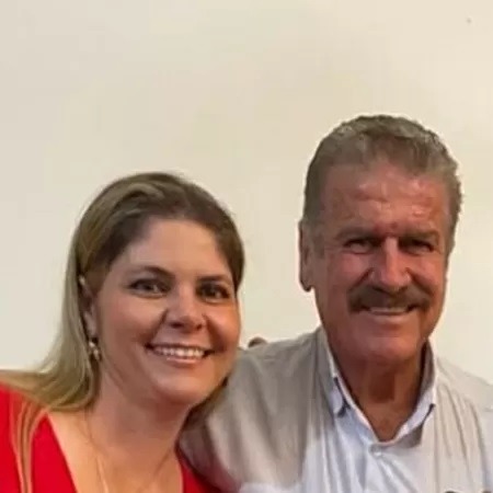 Ex-prefeito ficha-suja elege filha e ganha secretaria