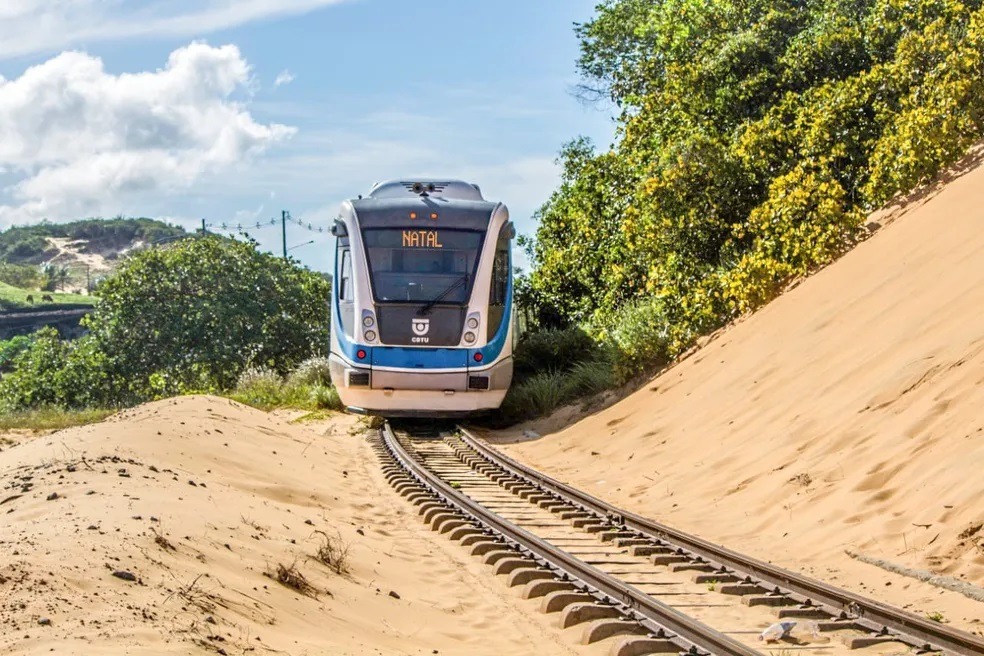 Trens urbanos: Composições de VLT descarrilham na Grande Natal