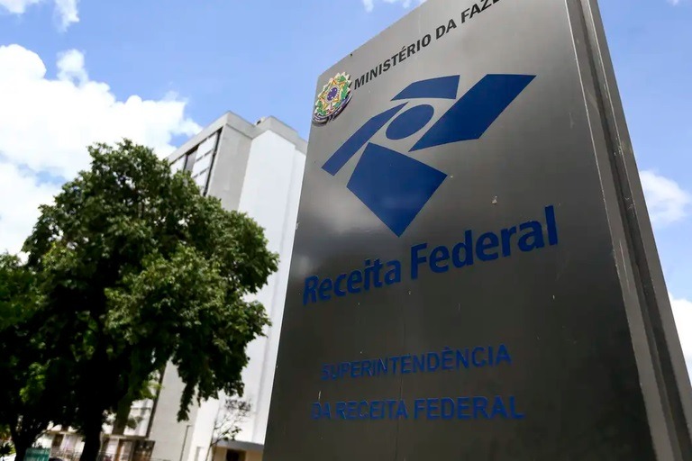 Receita Federal diz que nova fiscalização do Pix não é feita para pegar pequeno comerciante