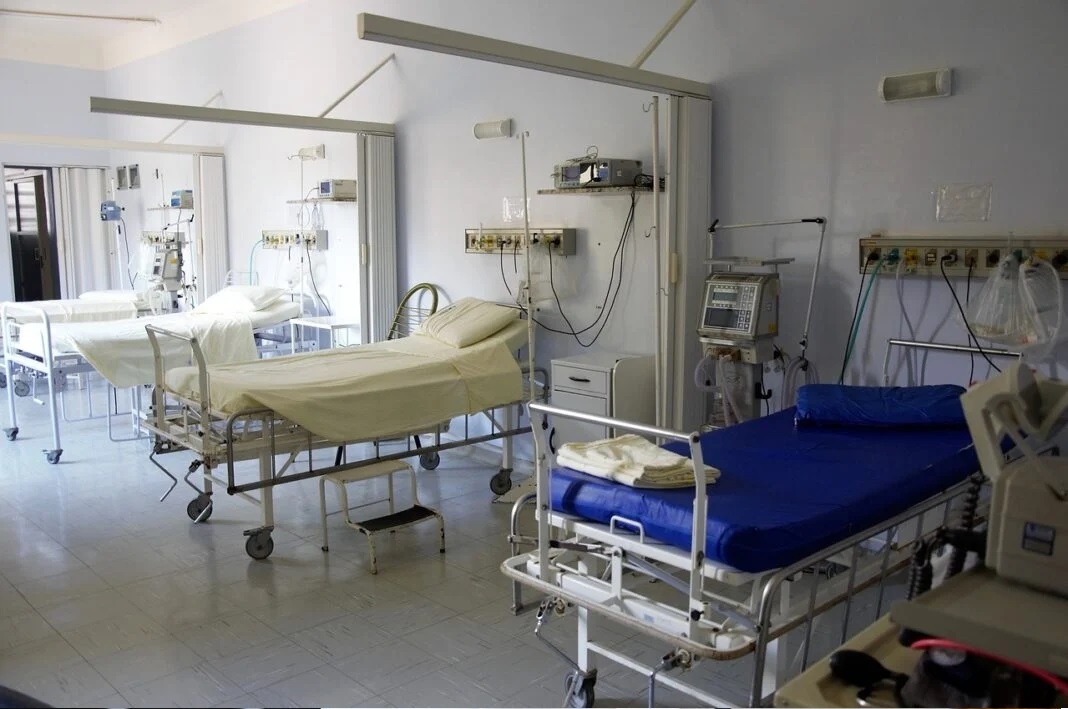 Justiça condena Estado do RN a realizar cirurgia de urgência para retirada de cateter e cálculo renal