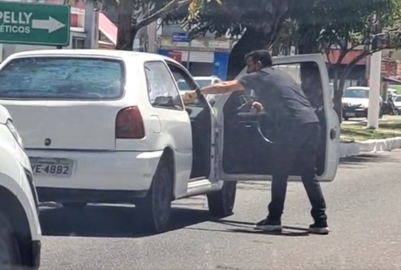 VÍDEO: Tentativa de assalto provoca tensão no centro de Parnamirim