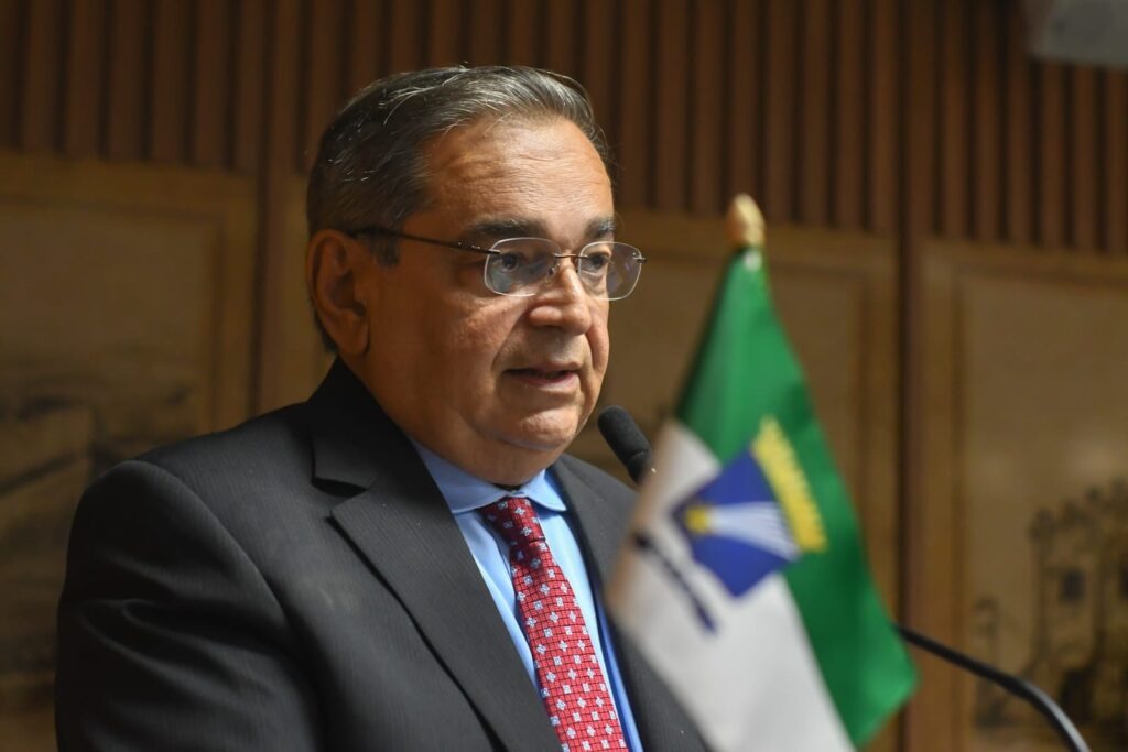 Líder na disputa pelo Governo, Álvaro afirma: "RN tem boas expectativas de mudar rumo atual"