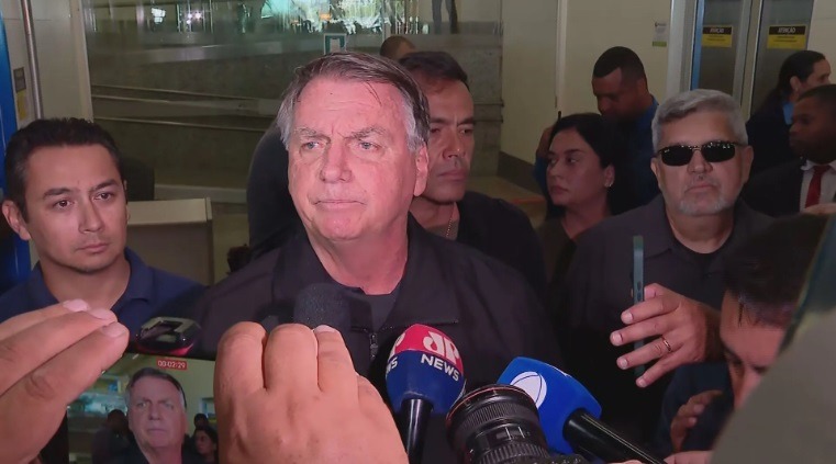 Imprensa internacional repercute ausência de Bolsonaro na posse de Trump