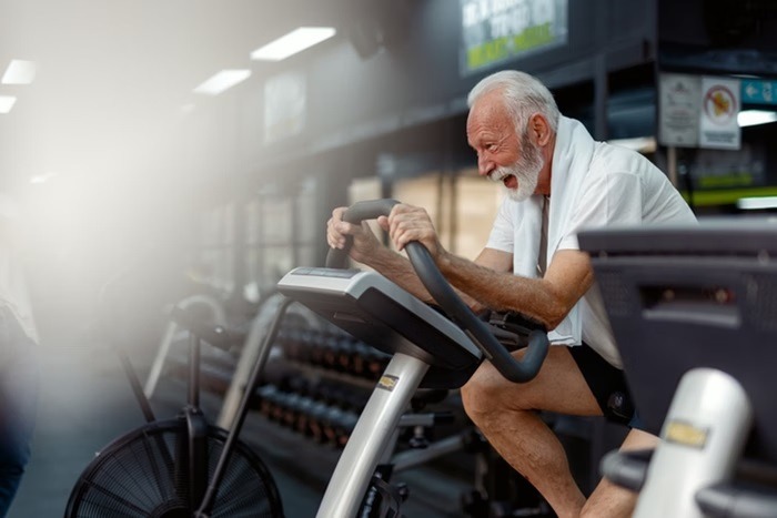 Exercícios aeróbicos podem reduzir risco de Alzheimer, mostra estudo