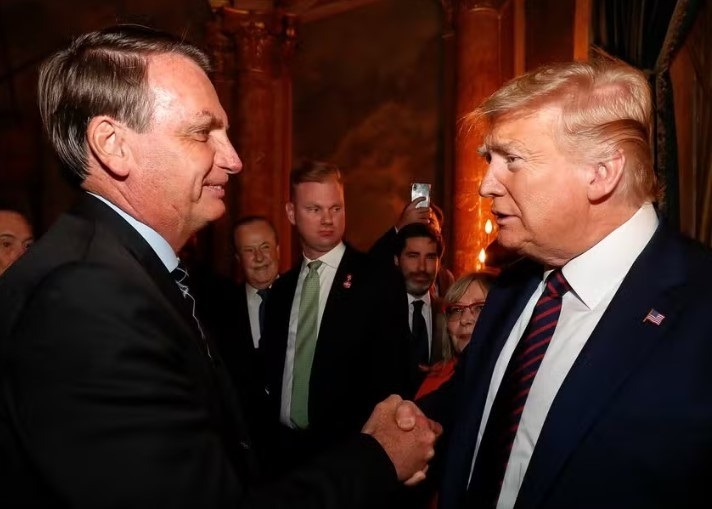 “Há muita semelhança entre eu e o Trump”, diz Bolsonaro