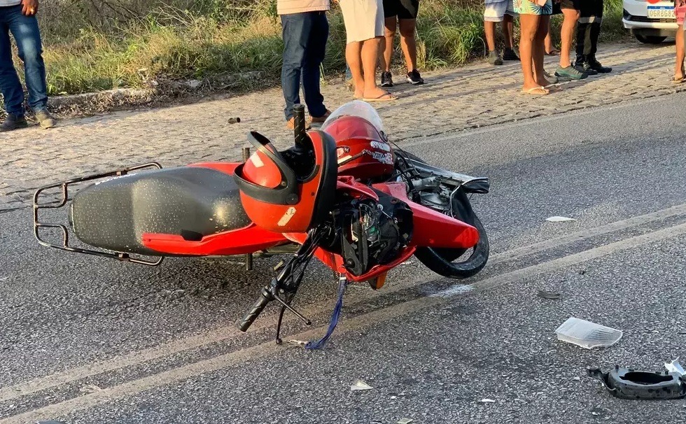 Motociclista morre após acidente com carro na BR-226 no interior do RN
