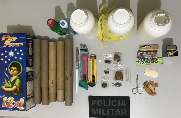 Polícia apreende drogas e rojões com membros de torcida organizada que se deslocavam para Natal