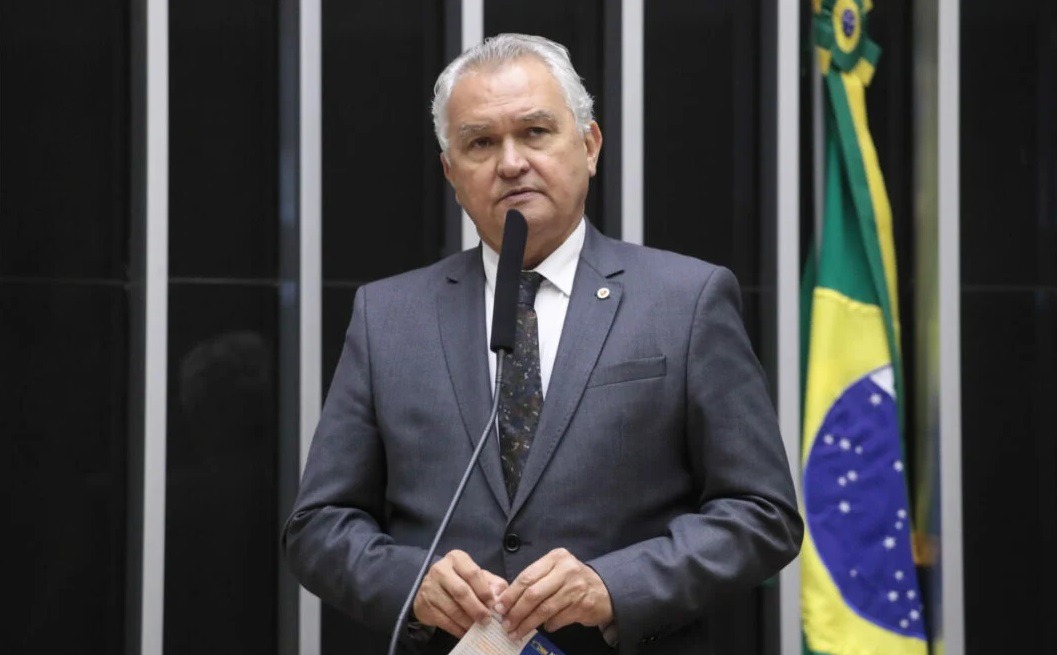 Da bancada do RN, três assinam novo impeachment de Lula