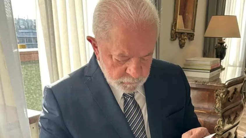 Brasileiros veem o País ‘no caminho errado’ e 65% acusam Lula de não honrar promessas