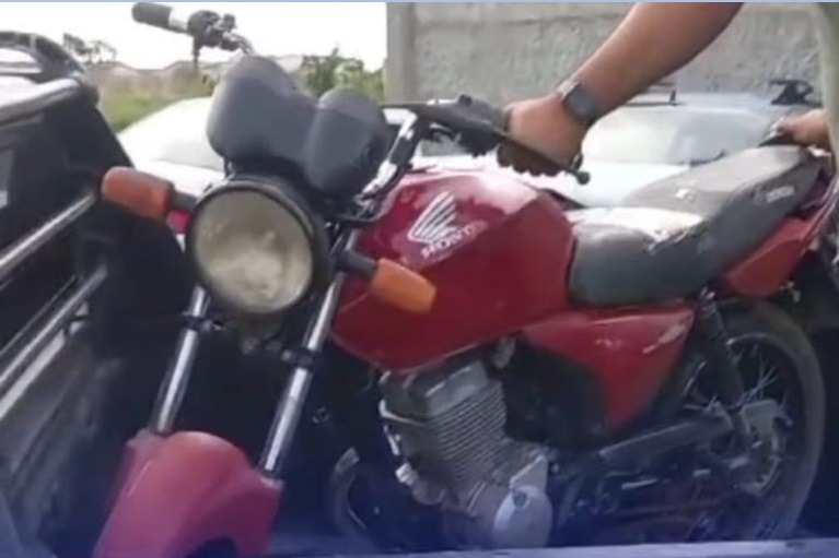 Moto roubada há 18 anos é recuperada pela PM do RN