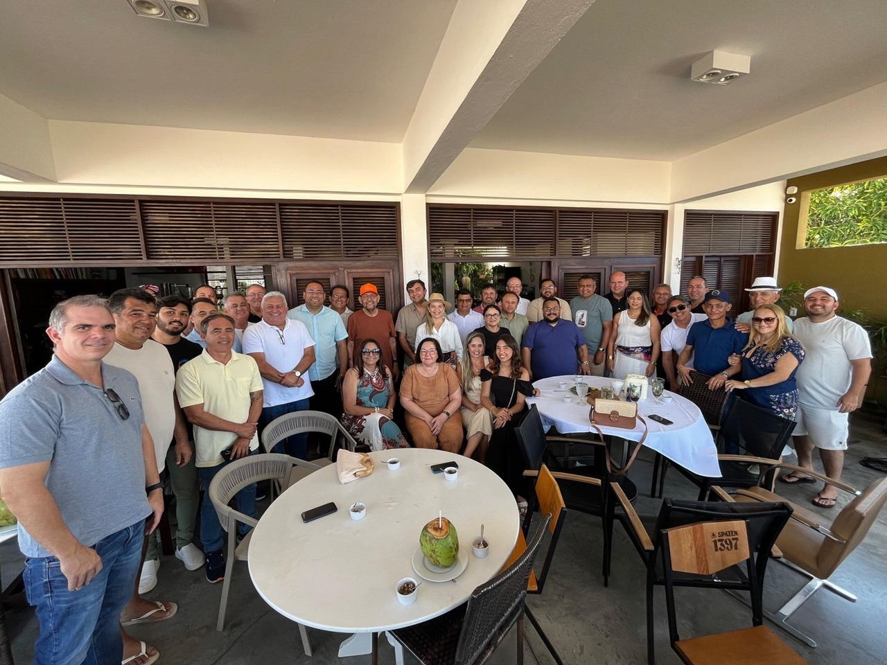 Deputado Gustavo Carvalho reúne prefeitos, vice-prefeitos e ex-prefeitos parceiros durante almoço de confraternização 