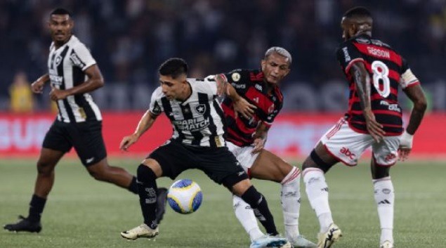 Flamengo e Botafogo brigam hoje pelo título da Supercopa em Belém; veja horário e onde assistir