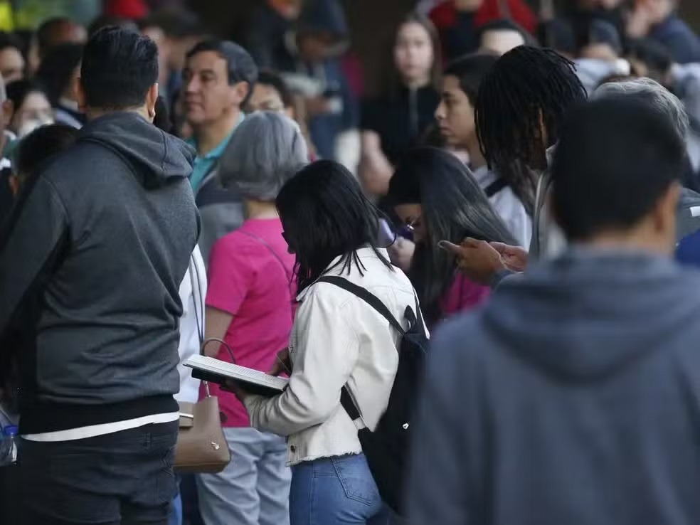 Veja a lista de concursos previstos para 2025; salários vão até R$ 20,9 mil