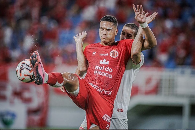 Empate entre Santa Cruz e Laguna garante ABC e América nas semifinais do Estadual