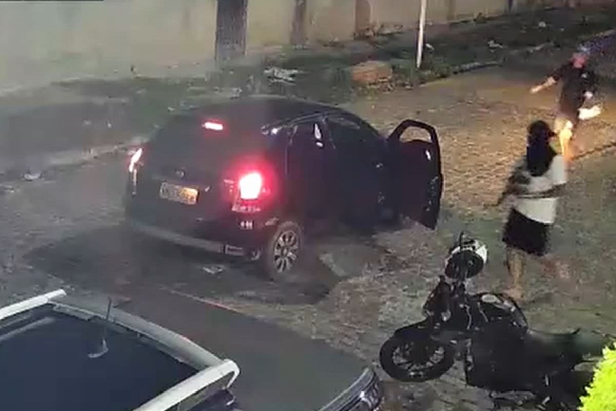 Homens armados invadem festa e roubam até bolo de aniversário na Zona Norte de Natal