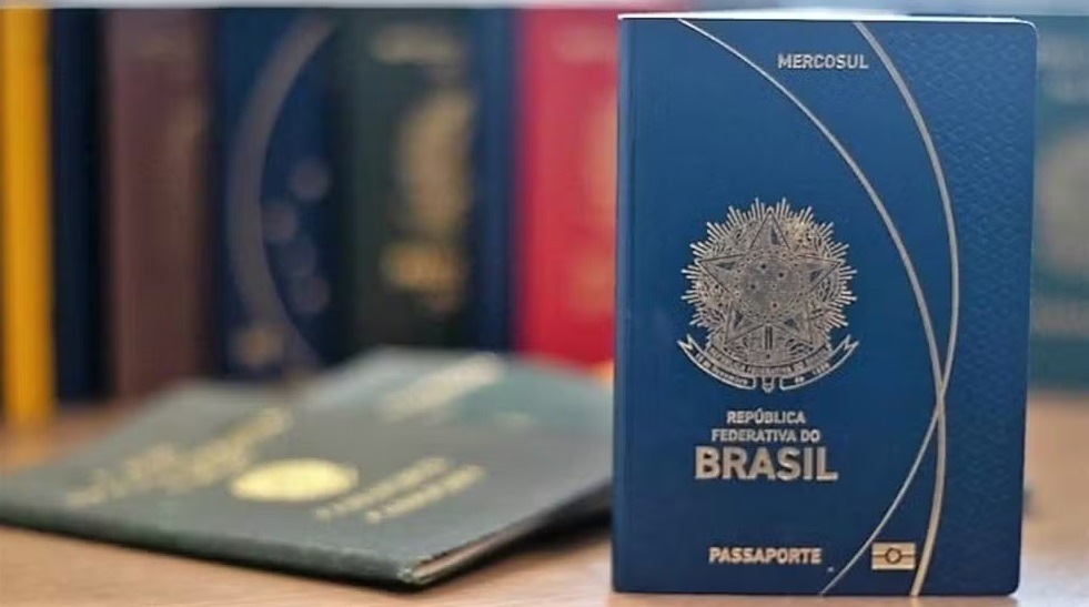 Veja ranking dos passaportes mais poderosos do mundo em 2025; Brasil está no top 20