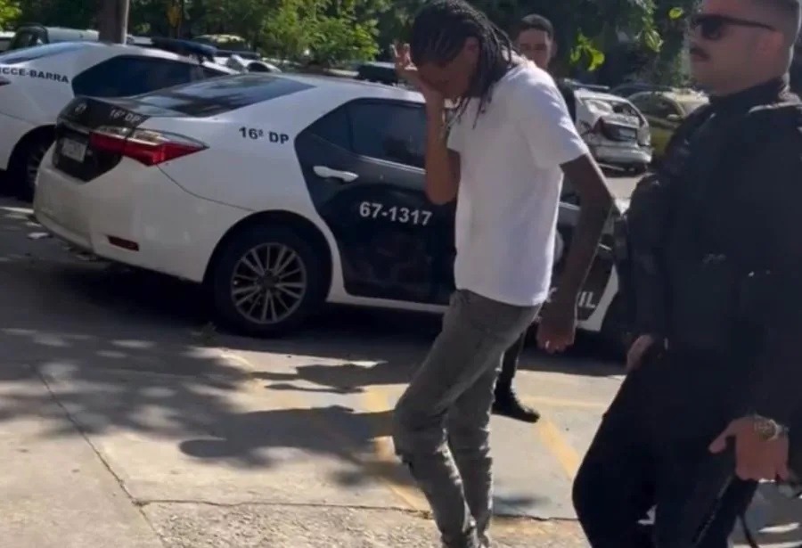 Rapper Oruam é preso no Rio de Janeiro 