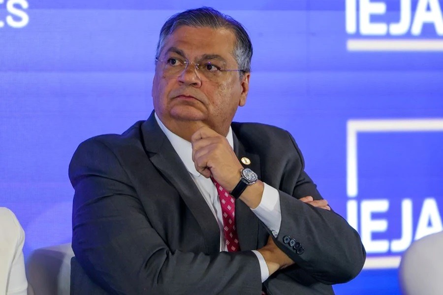 Dino intima governo a explicar emendas Pix para eventos e ao programa Perse
