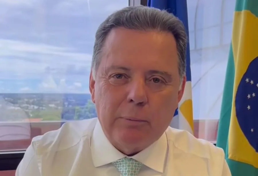 Presidente do PSDB diz que partido não fará fusão com PSD ou MDB e vai se unir a Podemos e...