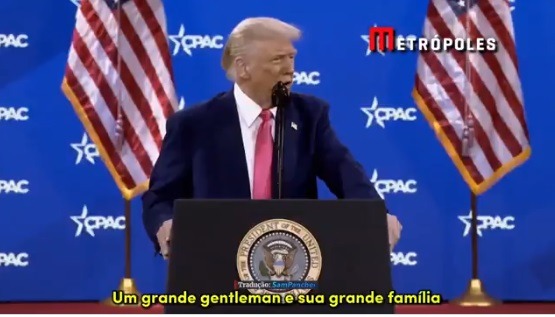 VÍDEO: “Diga ‘oi’ para seu pai”, diz Trump ao cumprimentar Eduardo Bolsonaro durante discurso em fórum