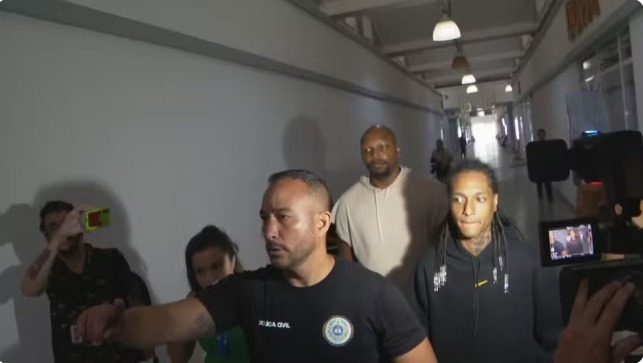 Rapper Oruam é preso em flagrante por abrigar foragido da Justiça no Rio