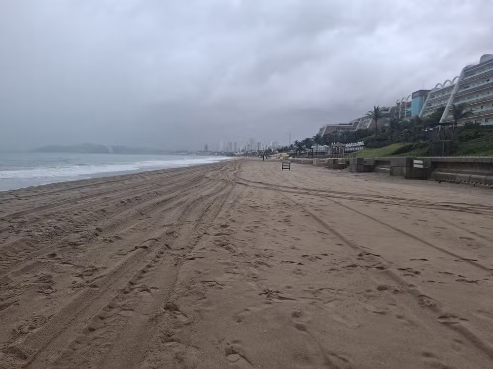 Obra de drenagem da engorda de Ponta Negra é concluída, diz Seinfra