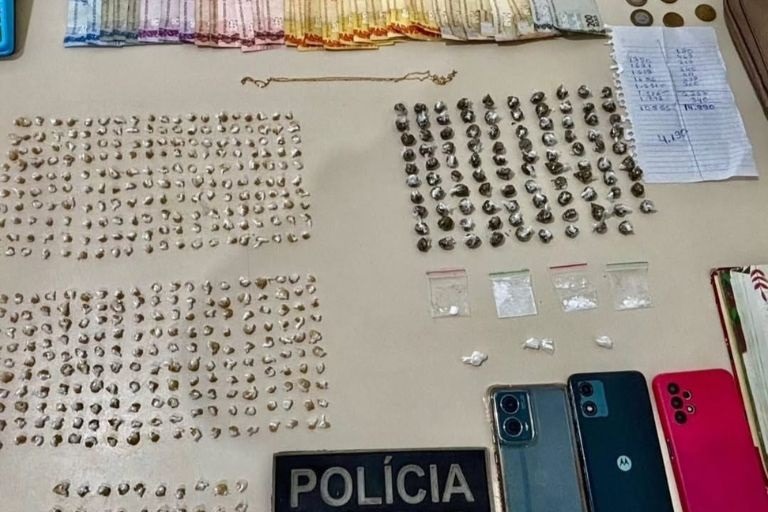Mulher é presa com grande quantidade de drogas em Ceará-Mirim