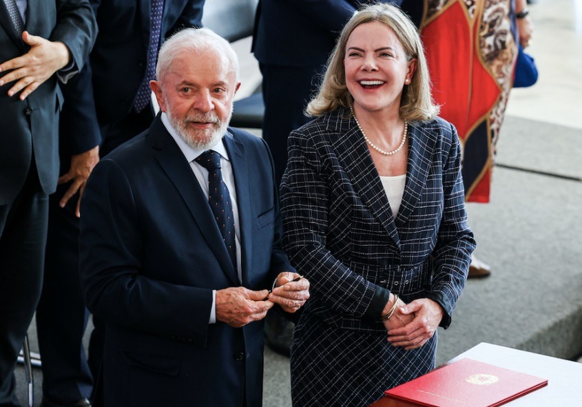 Auxiliares de Lula criticam ‘recaída’ de Gleisi em ataque a governadores
