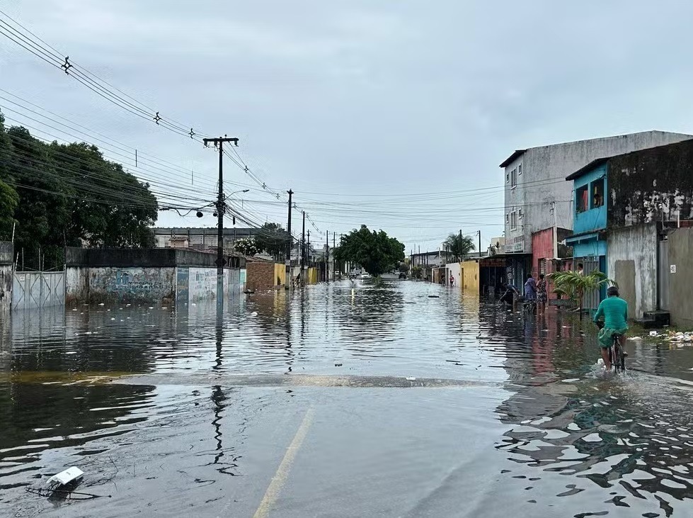 Especialistas alertam para risco de leptospirose em período chuvoso