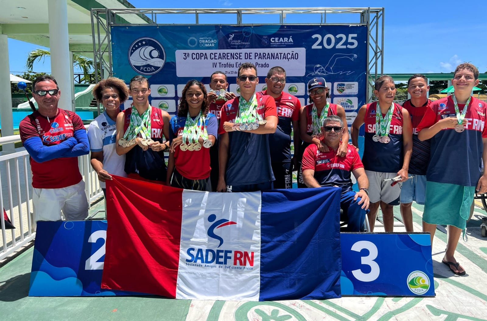 Com 42 medalhas, Sadef é terceira colocada geral na Copa Cearense de natação