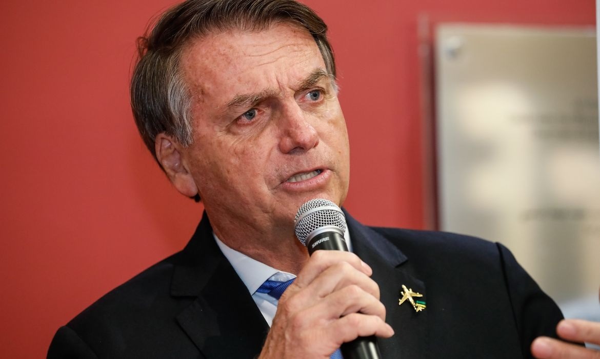 STF começa a julgar hoje se Bolsonaro vira réu por suposta tentativa de golpe