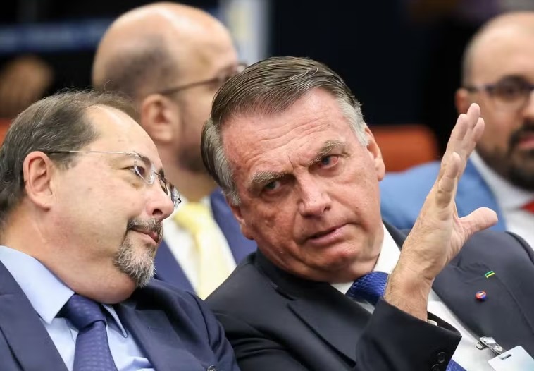 O que acontece agora que Bolsonaro e sete aliados são réus no STF por tramar golpe de Estado; entenda