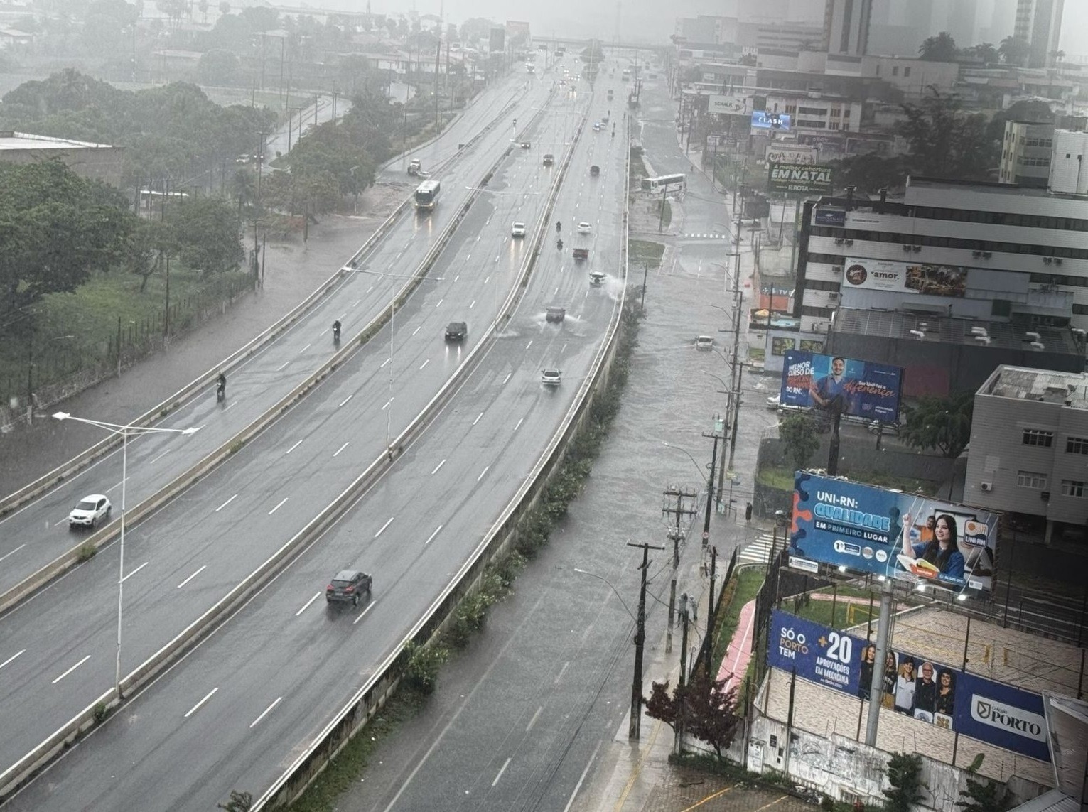 Natal e mais 37 municípios do RN estão em alerta para chuvas intensas; confira lista
