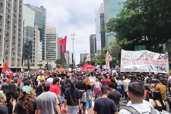 Bolsonaro ironiza manifestação de Boulos e chama protesto de “movimento da esquerda”