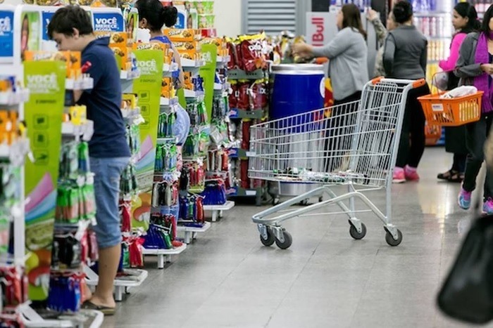 Inflação resiliente: por que o preço dos alimentos não baixa no Brasil