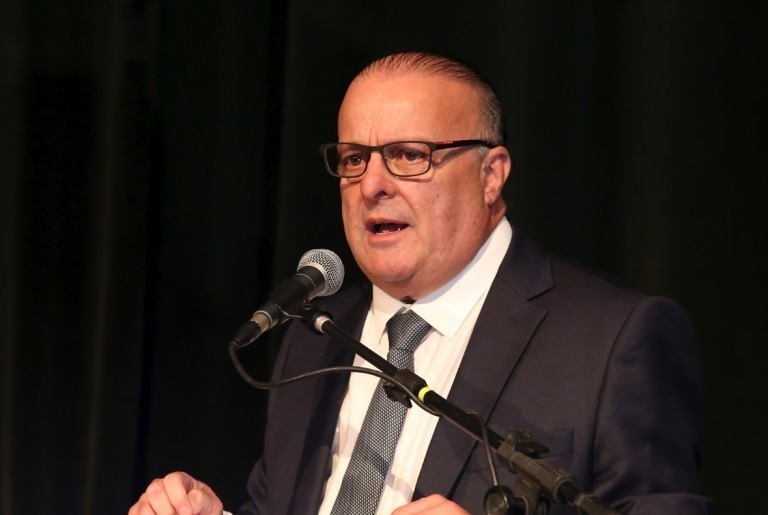 Paulinho anuncia que vai contratar estudo técnico sobre engorda Ponta Negra, diz jornalista