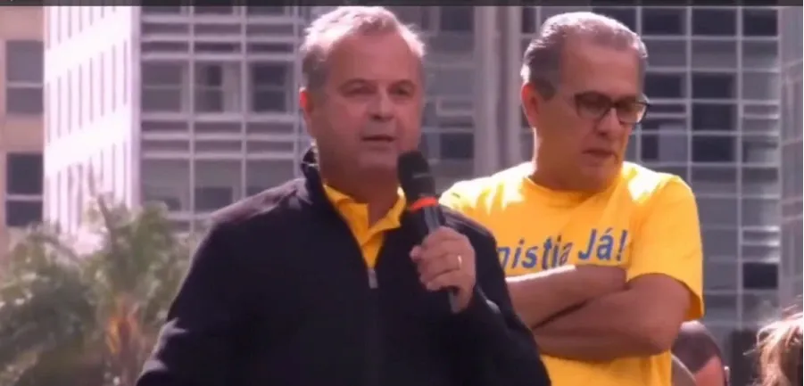 “Do outro lado está alguém que odeia o Brasil”, diz Rogério Marinho em protesto pela anistia