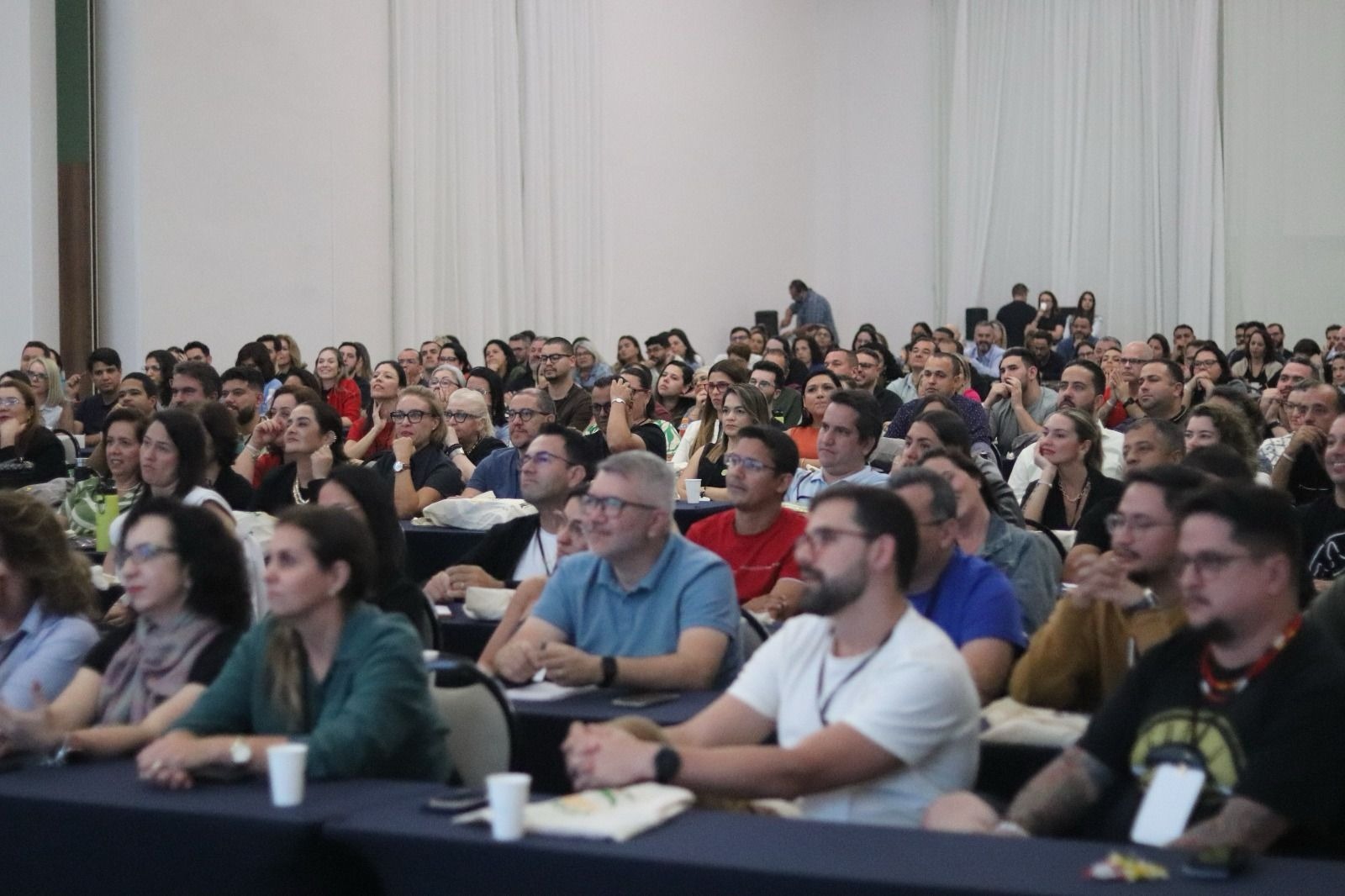 Escola de Diretores 2025: oportunidade de trabalho exclusiva na área de gestão escolar