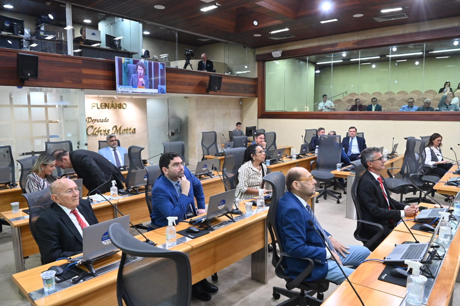 ALRN aprova projeto que permite a empresas quitarem dívidas com o Estado