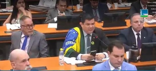Deputado diz que “quer que Lula morra” durante sessão sobre segurança presidencial