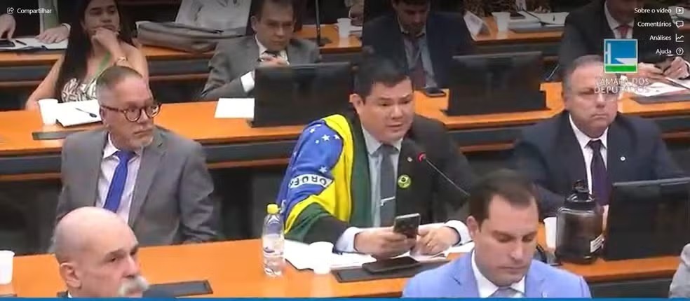 Deputado pede desculpas por desejar morte de Lula: 'Exagerei'