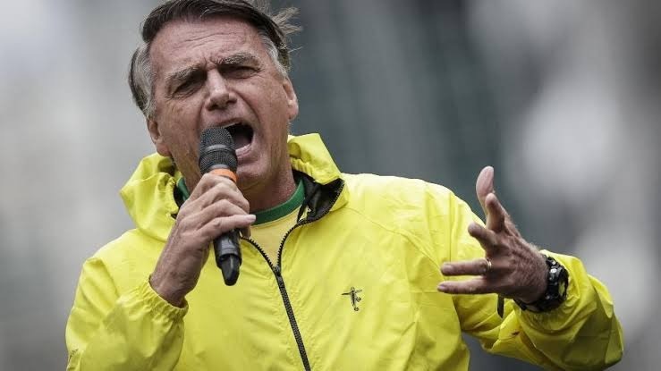 Bolsonaro critica volta de visto obrigatório para EUA, Canadá e Austrália